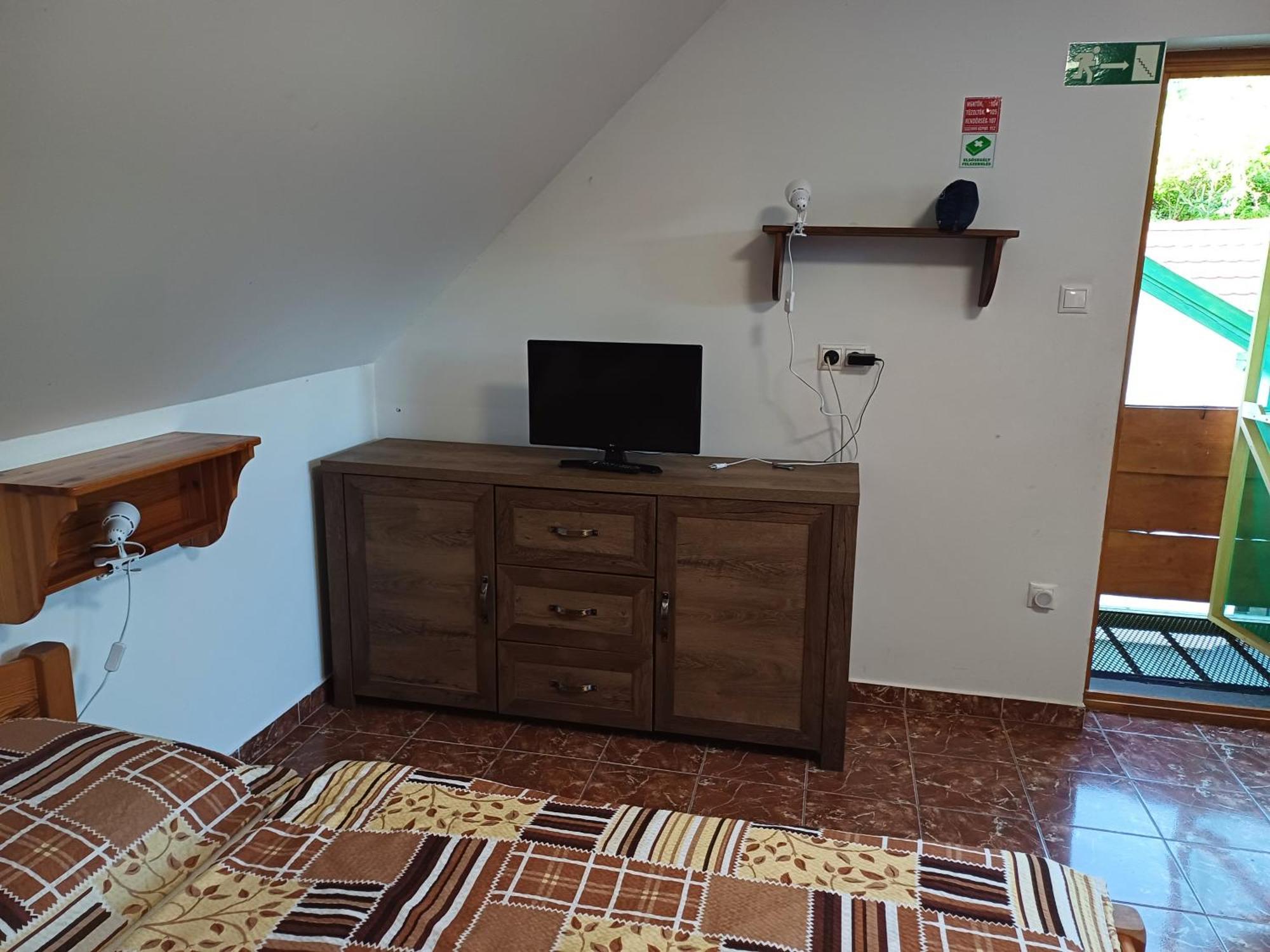 Zanati Apartmannhaz Nagykapornak エクステリア 写真